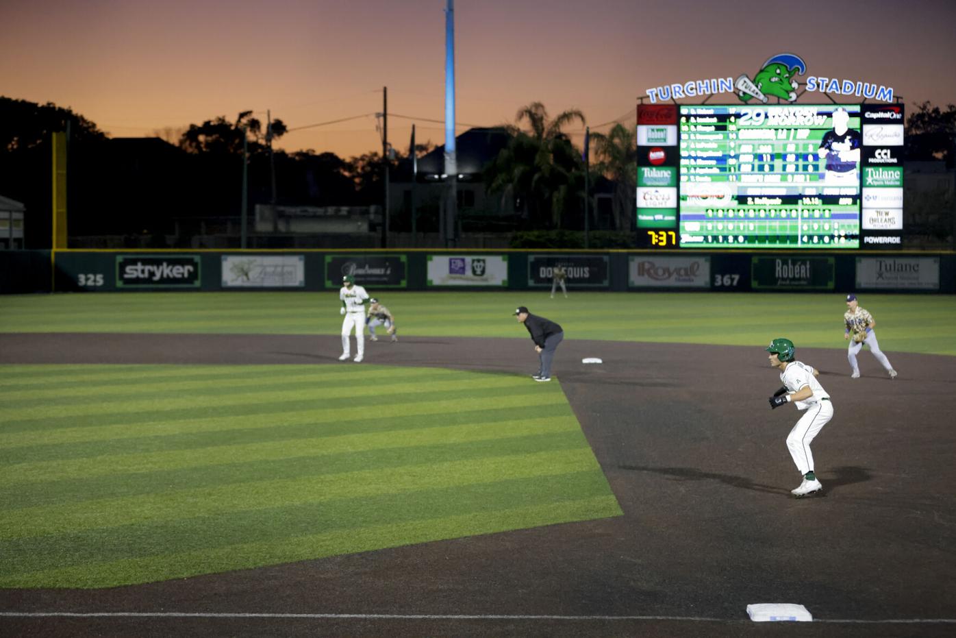 Freshmen Shine, Green Wave Claims Pelican Cup With Victory Over UNO - Tulane  University Athletics