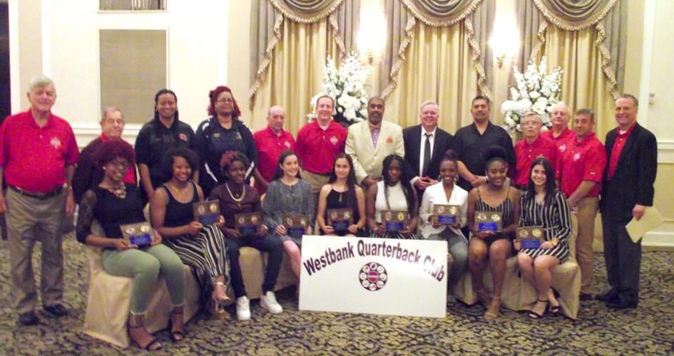 Westbank Quarterback Club holds quarterly awards banquet in Harvey