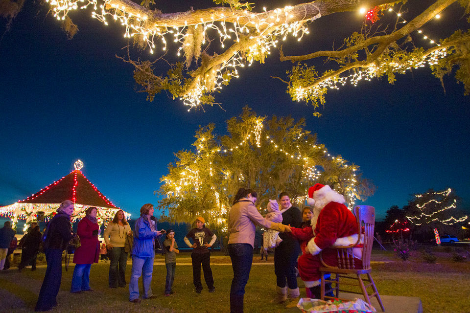 Winners Of The Gretna Christmas Parade 2022 Christmas Parades, Bonfires And More: Find Out Where To Catch The Holiday  Fun In New Orleans | Entertainment/Life | Nola.com