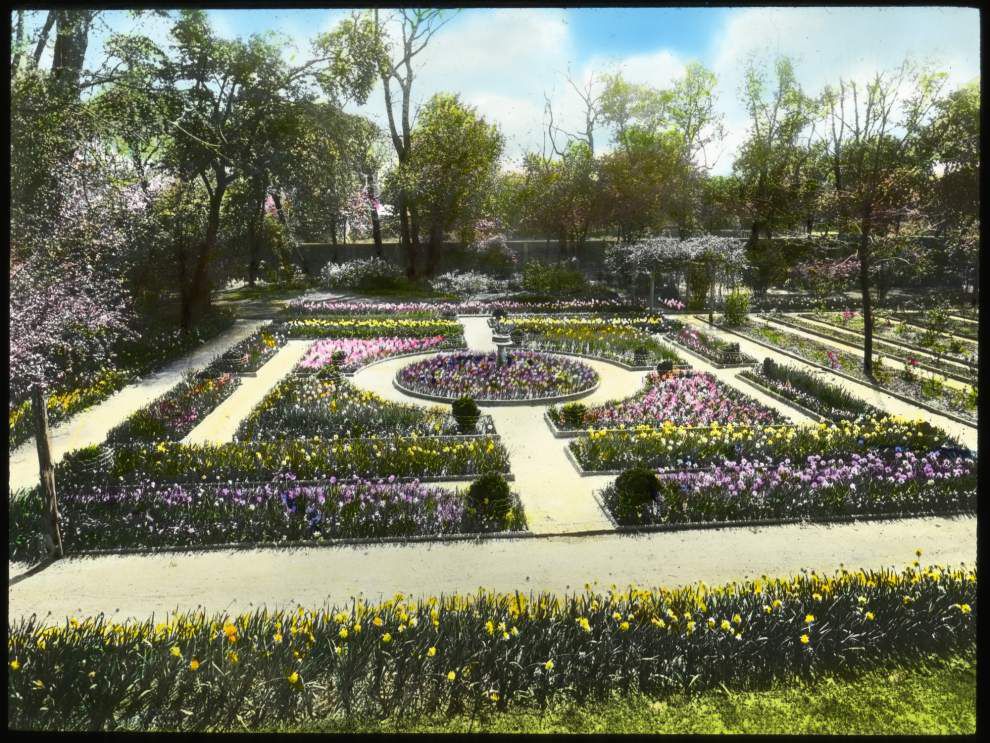 Geometric Beauty Of Parterre Gardens, Parterre Garden Services