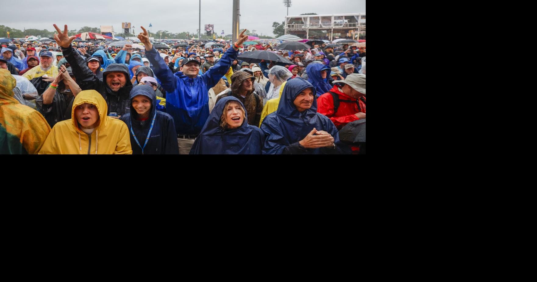 Lainey Wilson, Black Keys, Ziggy Marley played on as rain soaked Jazz Fest on Friday