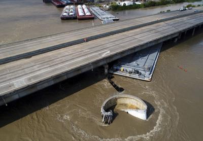 Interstate 10 Bridge Near Houston Reopens After Being Hit By Barges During Imelda Hurricane Center Nola Com