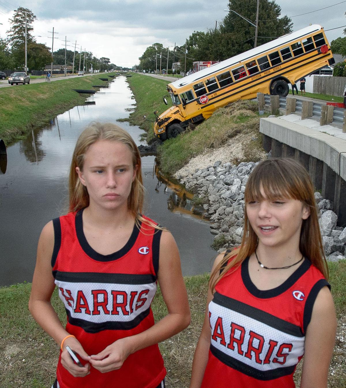 School Bus Leaving T H Harris School Crashes Into Metairie Canal Minor Injuries Reported Education Nola Com