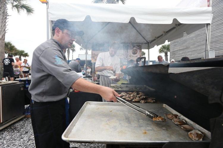 Oyster CookOff in Gulf Shores a shucking good time, thousands attend
