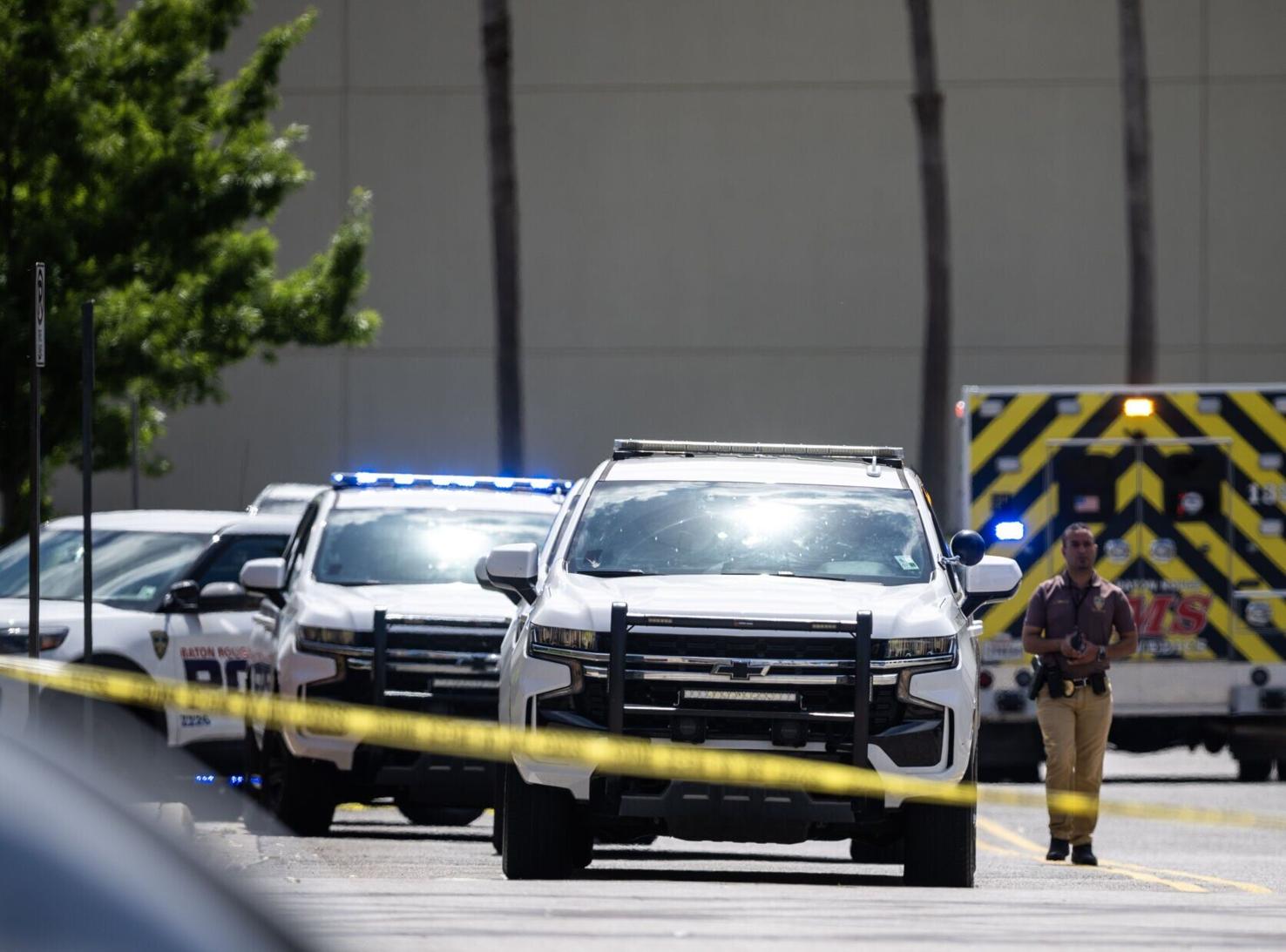 Mayor mourns victims in wake of shooting at Louisiana mall | News ...