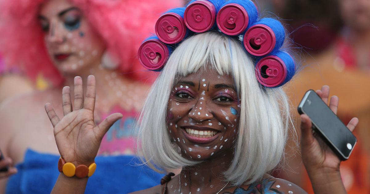 Midsummer Mardi Gras parade to start 30 minutes earlier, at 730 p.m