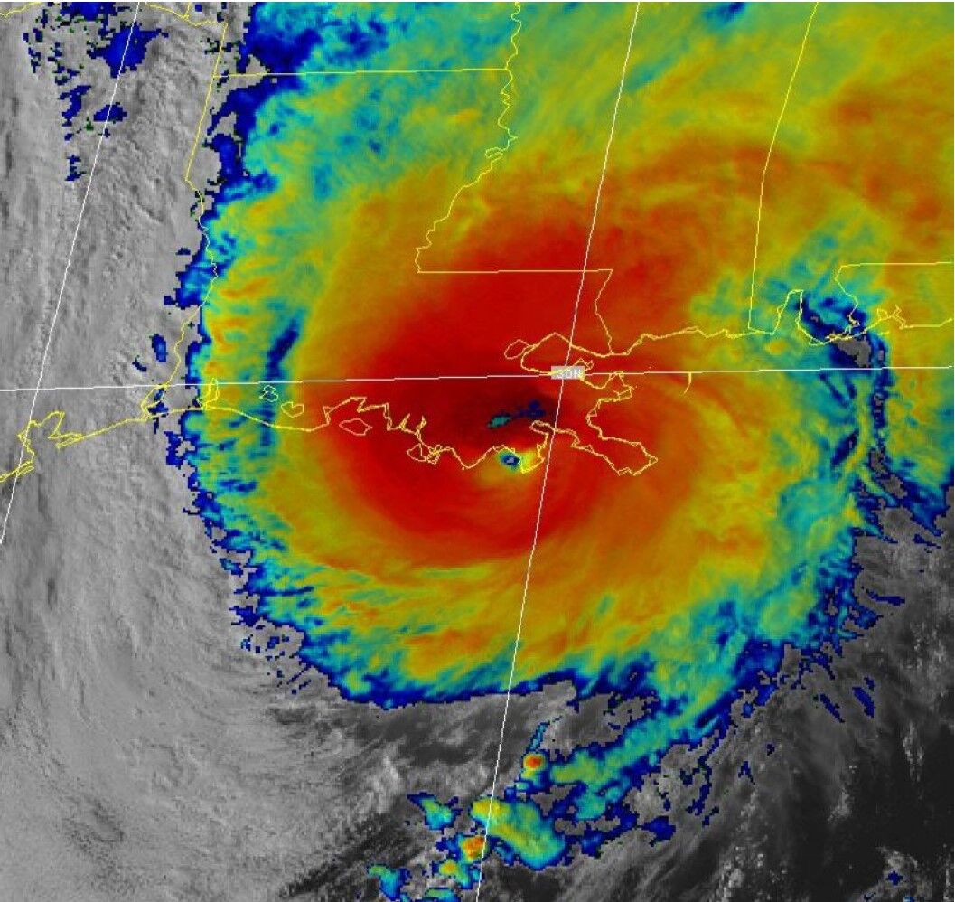 Hurricane Zeta at landfall