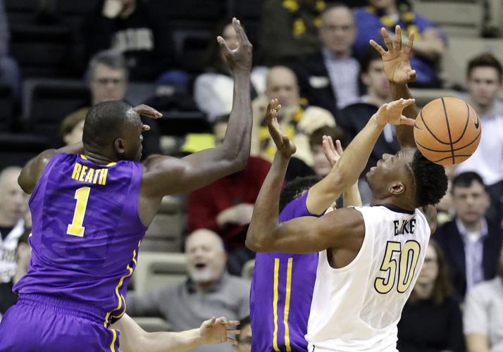 Careerhigh from Duop Reath not enough for LSU vs. Vanderbilt Final