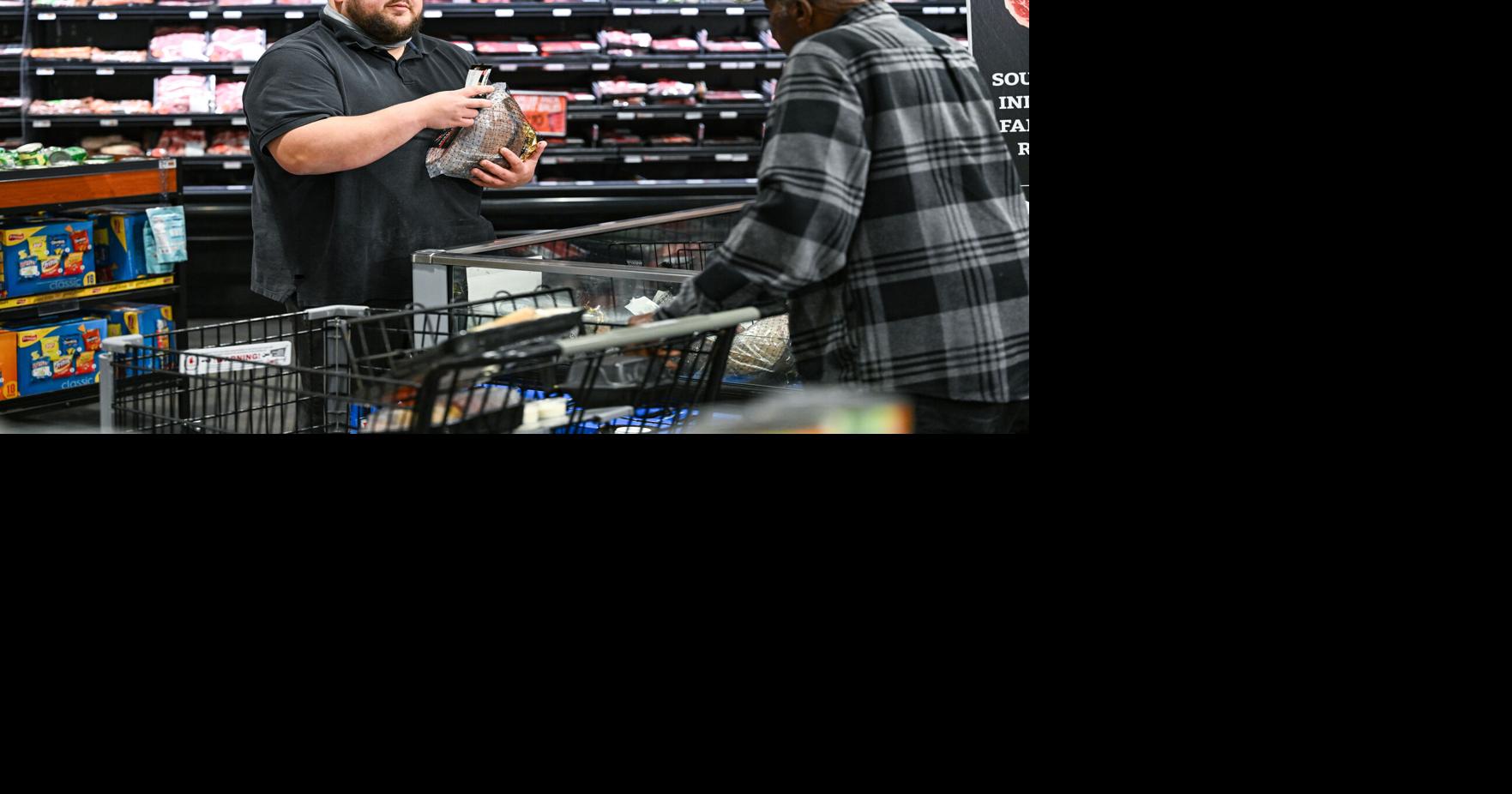Supermarkets offer deals to lure Thanksgiving shoppers | Business News