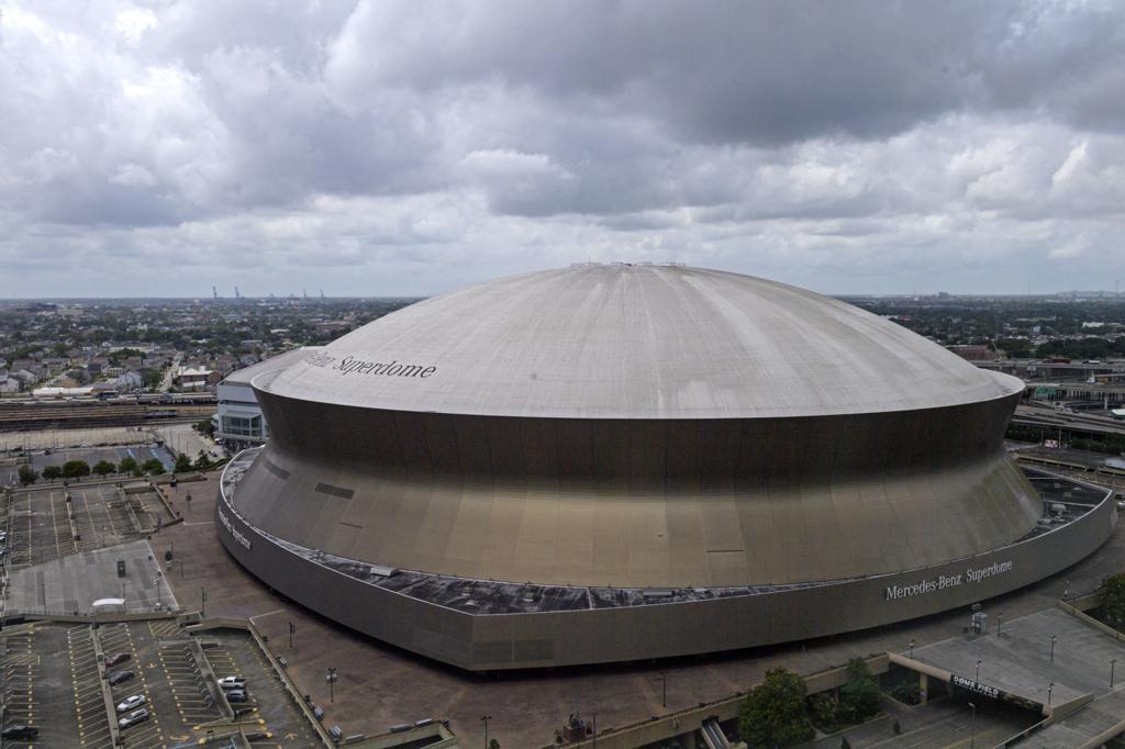 New Orleans cautious, but considers reopening Superdome to more