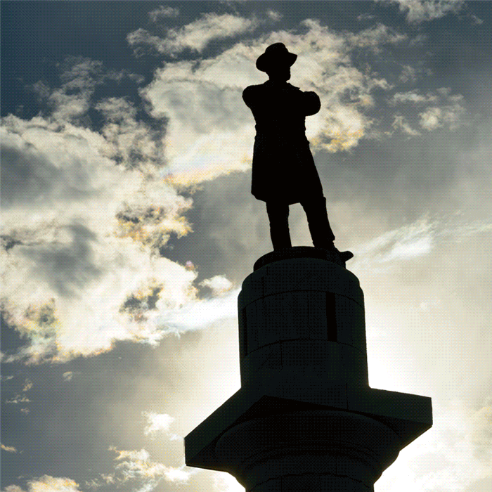 Barricades, noparking signs crop up near Lee Circle signaling possible removal of statue News