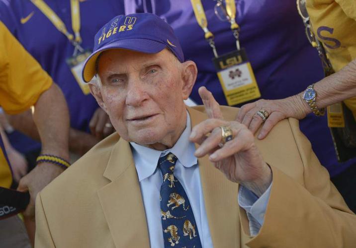 Y.A. Tittle, star LSU and NFL quarterback, has died Sports