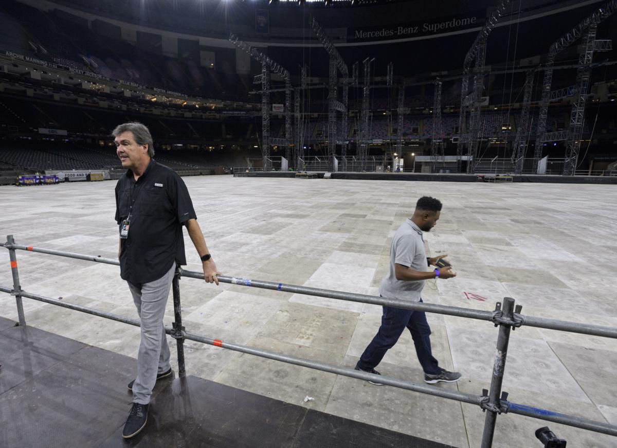 Take A Sneak Peek At U2 S Superdome Spectacle Stage Ahead Of
