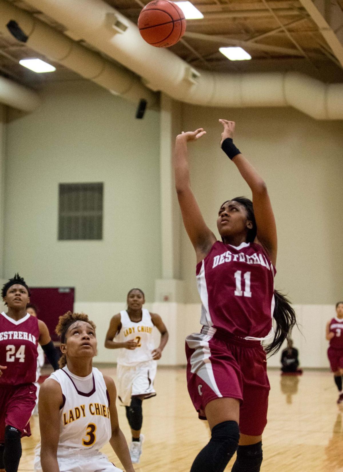 Destrehan Girls Roll Past Natchitoches Central Move Into