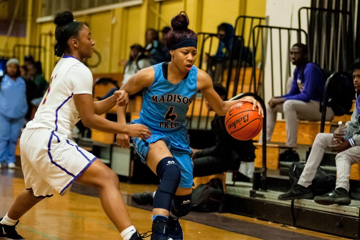 Defending State Champion Warren Easton Girls Win 12th Straight