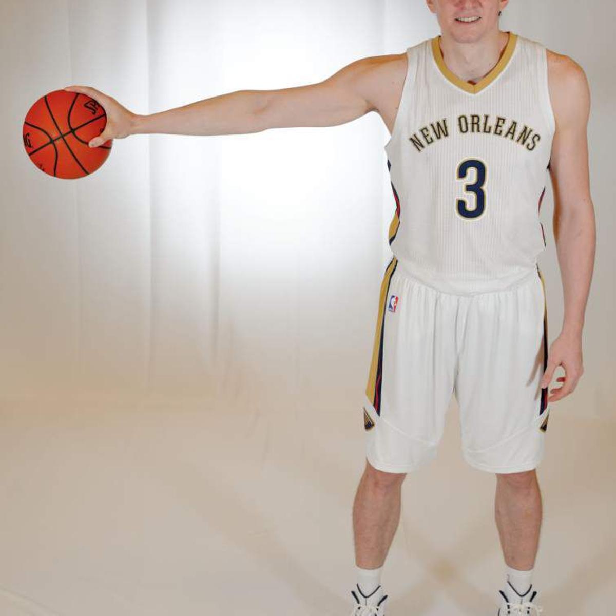 Omer Asik Defense Toughness And Unselfishness Is Who The Pelicans Were Looking For At Center Pelicans Nola Com