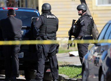Woman surrenders after standoff in Central City | Crime/Police | nola.com