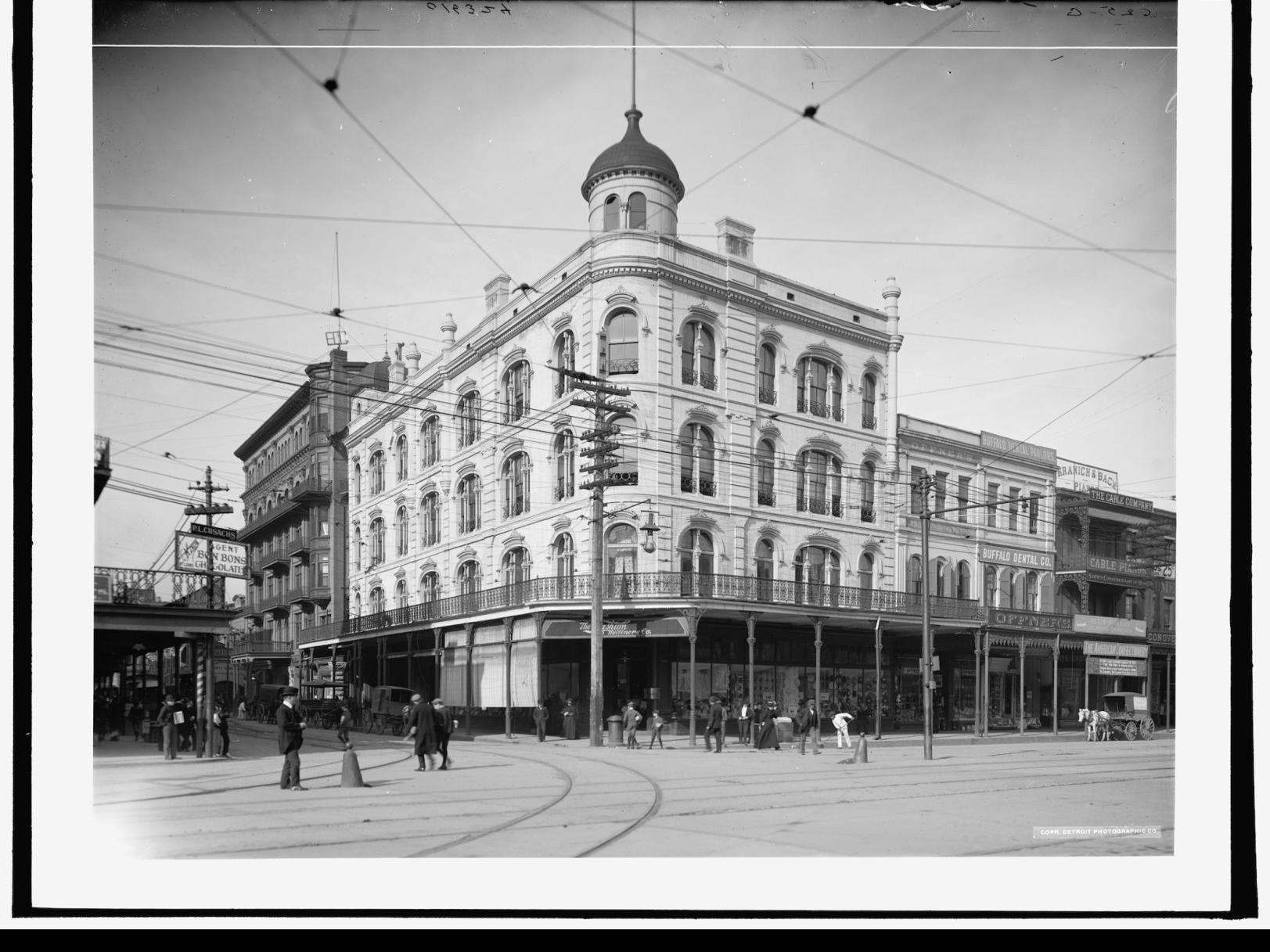 Playing Games At Canal And Baronne Before Walgreens The Corner Was Home To The Chess Checkers And Whist Club Home Garden Nola Com