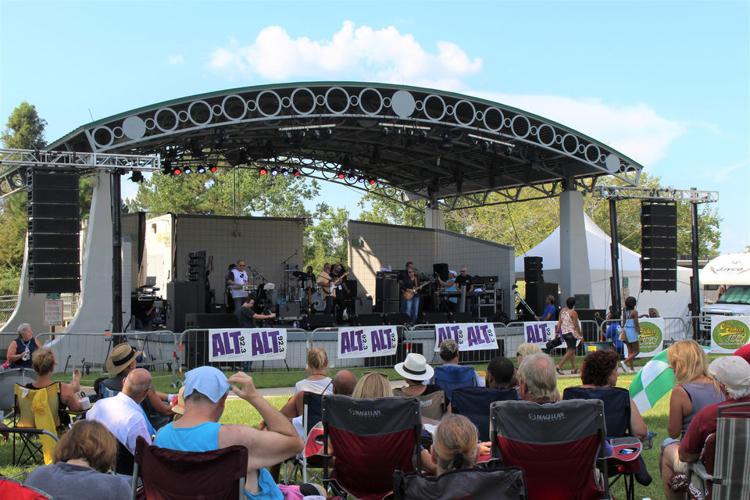 St. Tammany Crab Festival dished up hot crabs under hot, humid skies