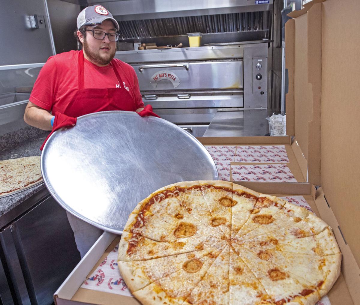 Fat Boy’s Pizza, known for pizza of unusual size, expands to Covington
