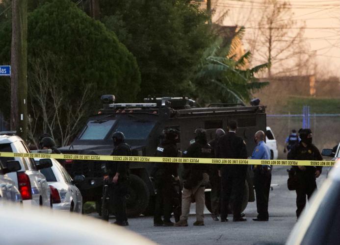 NOPD's SWAT team at Lower 9th Ward home where man is barricaded, agency ...