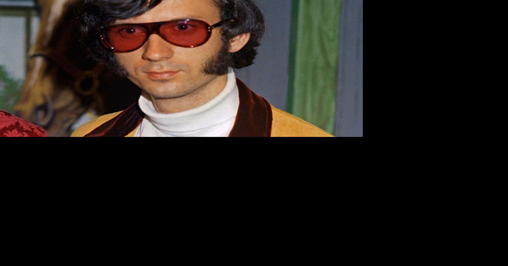 Sixth-grade girls stalk Monkee in the French Quarter, get autographs, give kisses