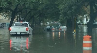 New Orleans street flooding