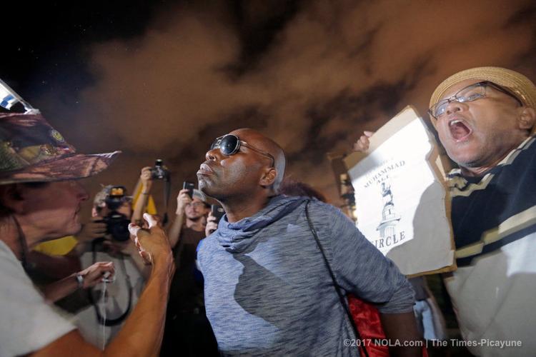 Confederate Gen. Robert E. Lee statue coming down Friday morning, city announces Local