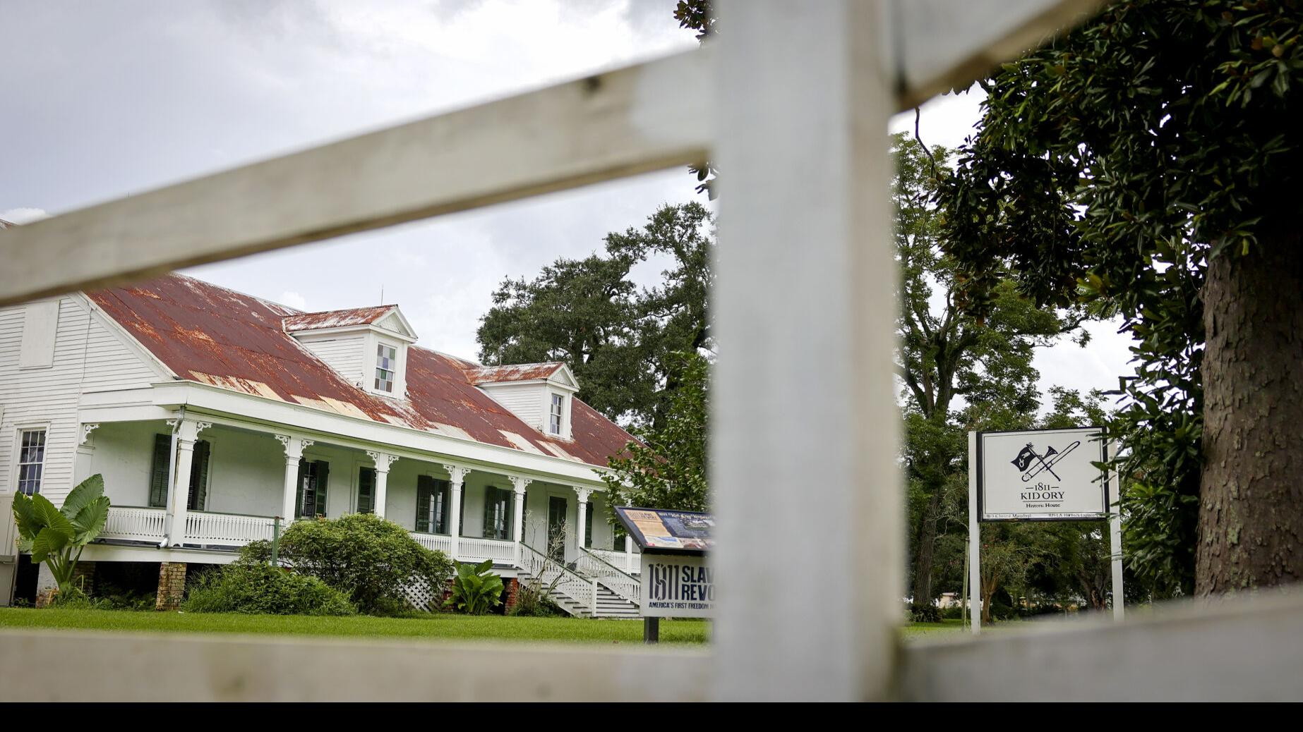 1811/Kid Ory House Opens to the Tune of 'Muskrat Ramble' - The