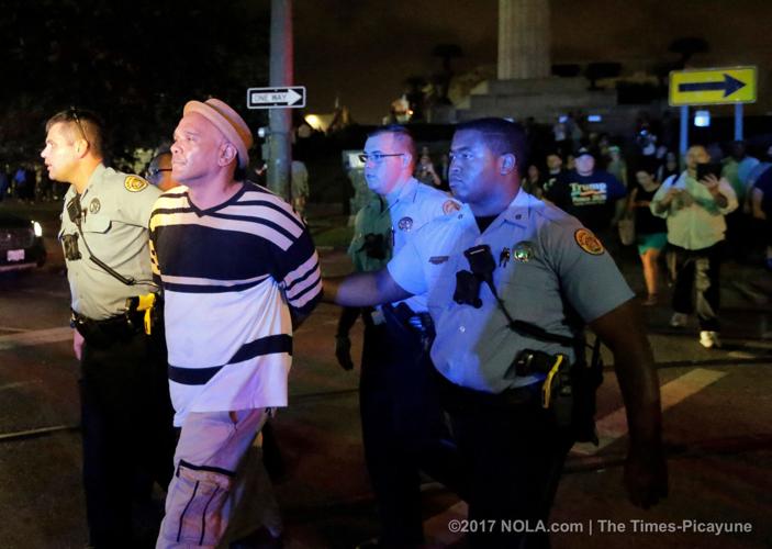 Confederate Gen. Robert E. Lee statue coming down Friday morning, city announces Local