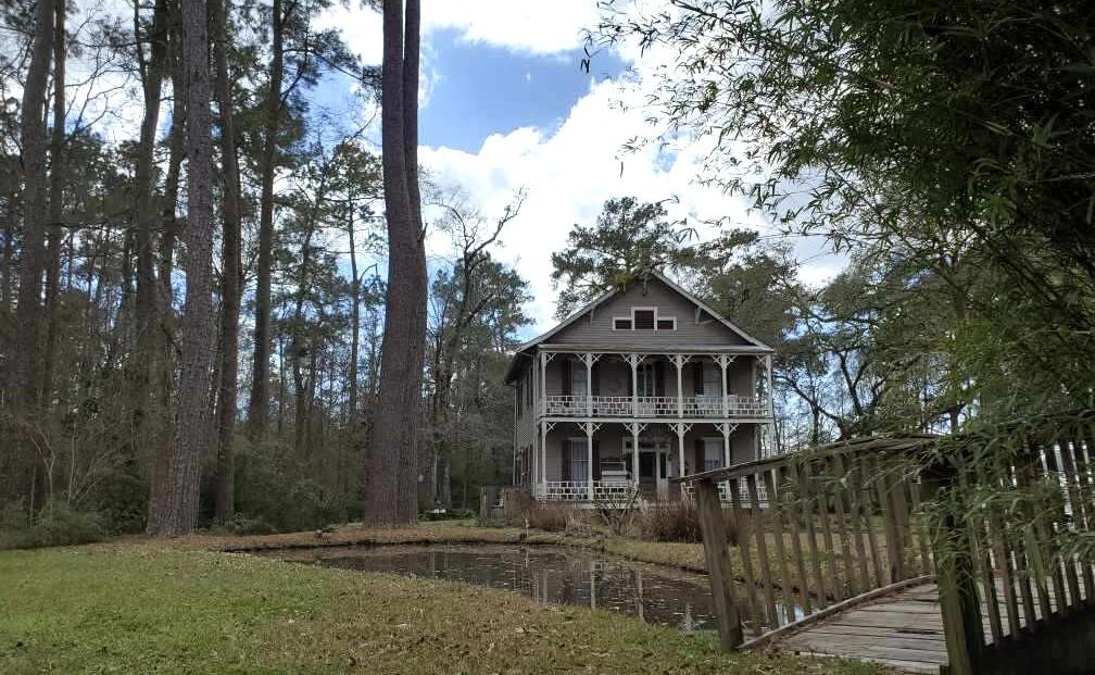 Take a weekend getaway to historic Abita Springs as we ride out the pandemic. It's tradition