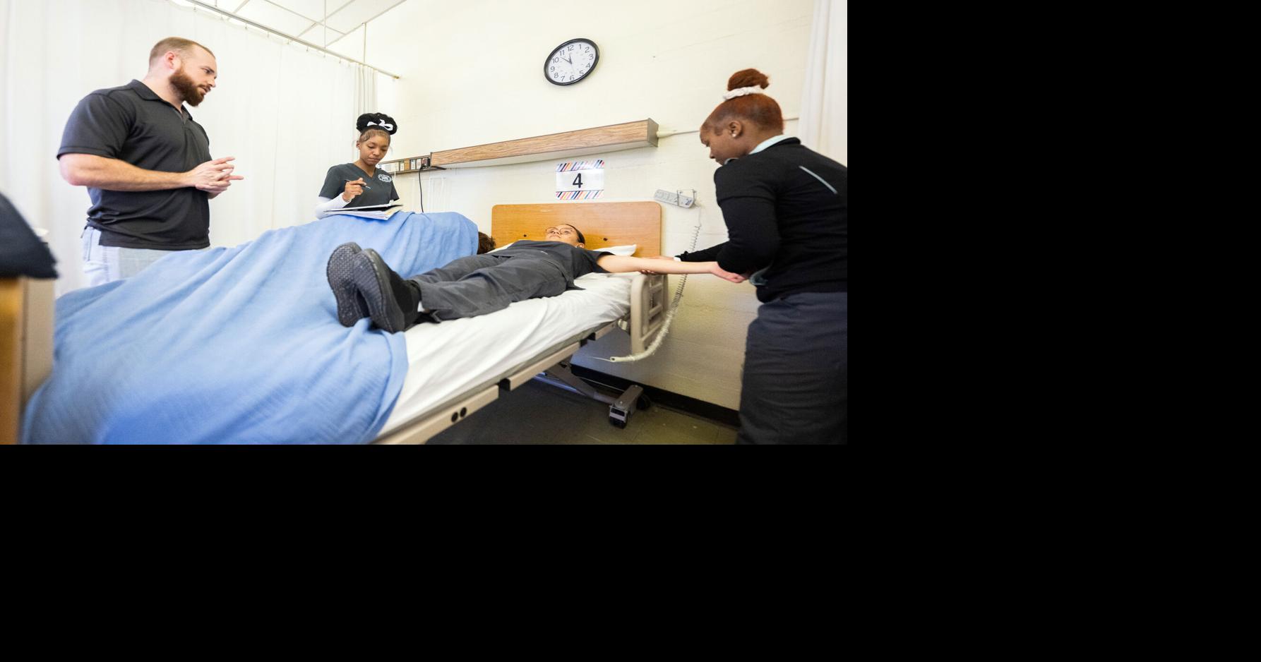 Letters: Congress should bolster health care workforce, not limit money for graduate degrees