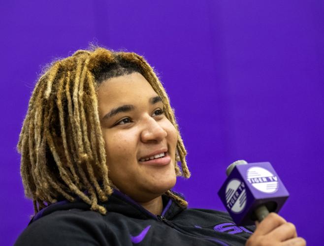 LSU women's basketball ready to 'dig deeper' this season LSU