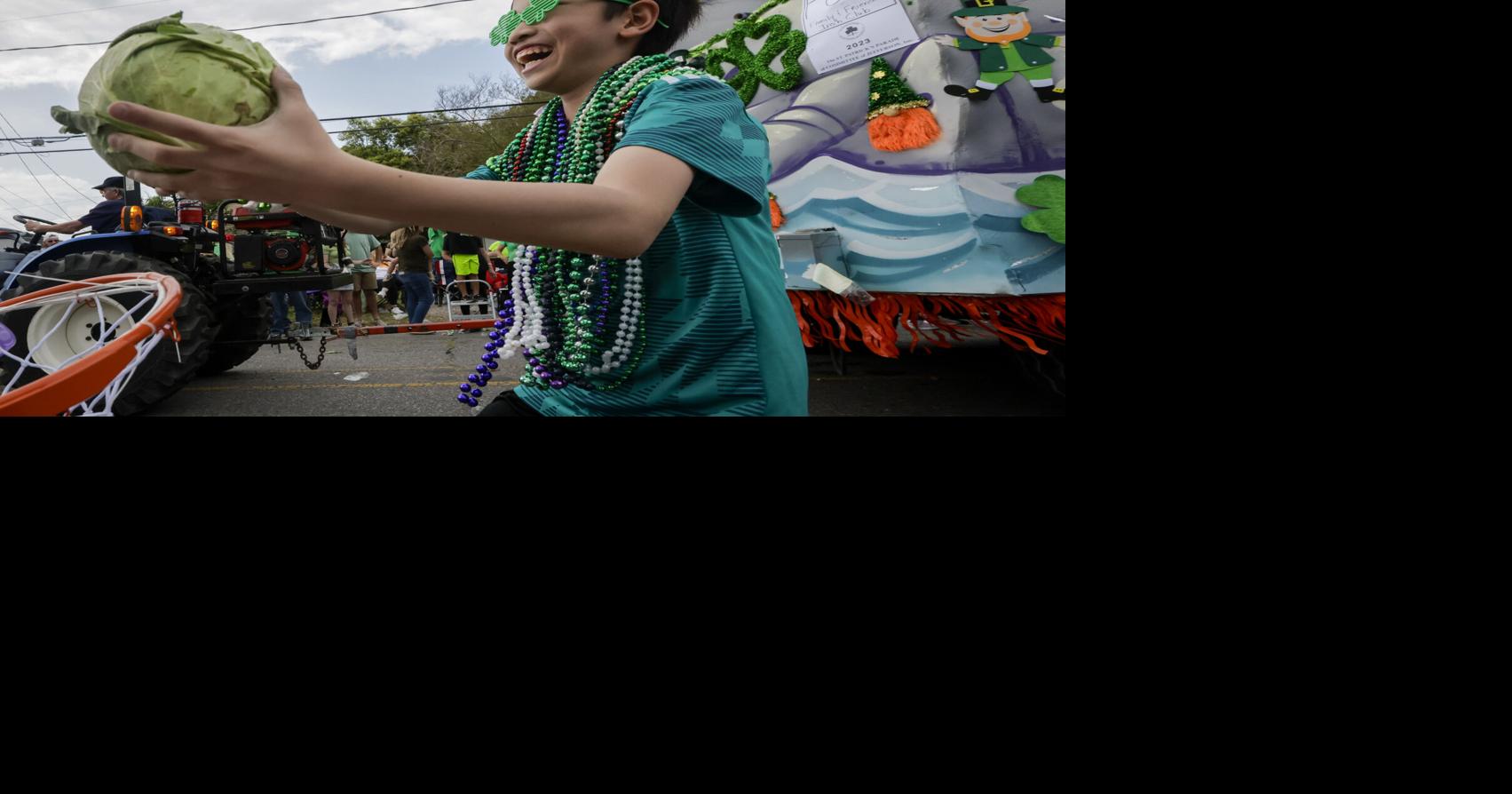Gretna gets its first ItalianIrish parade finally Louisiana