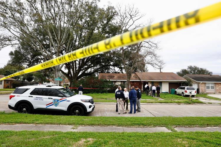 Authorities identify family killed in Harvey murdersuicide Crime