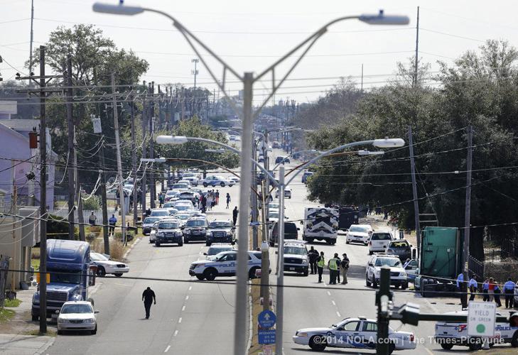 Man in custody after New Orleans East SWAT roll to hair salon | Crime ...