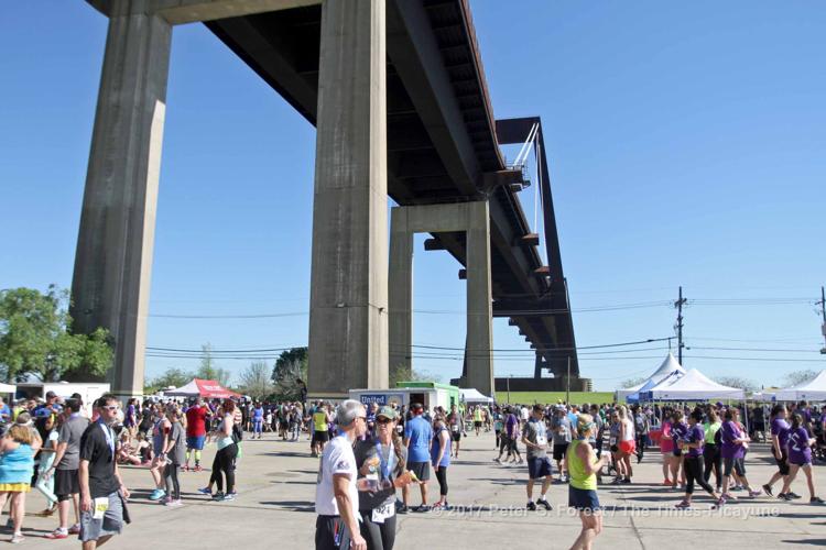 Hale Boggs Bridge Run soars to success in St. Charles Archive
