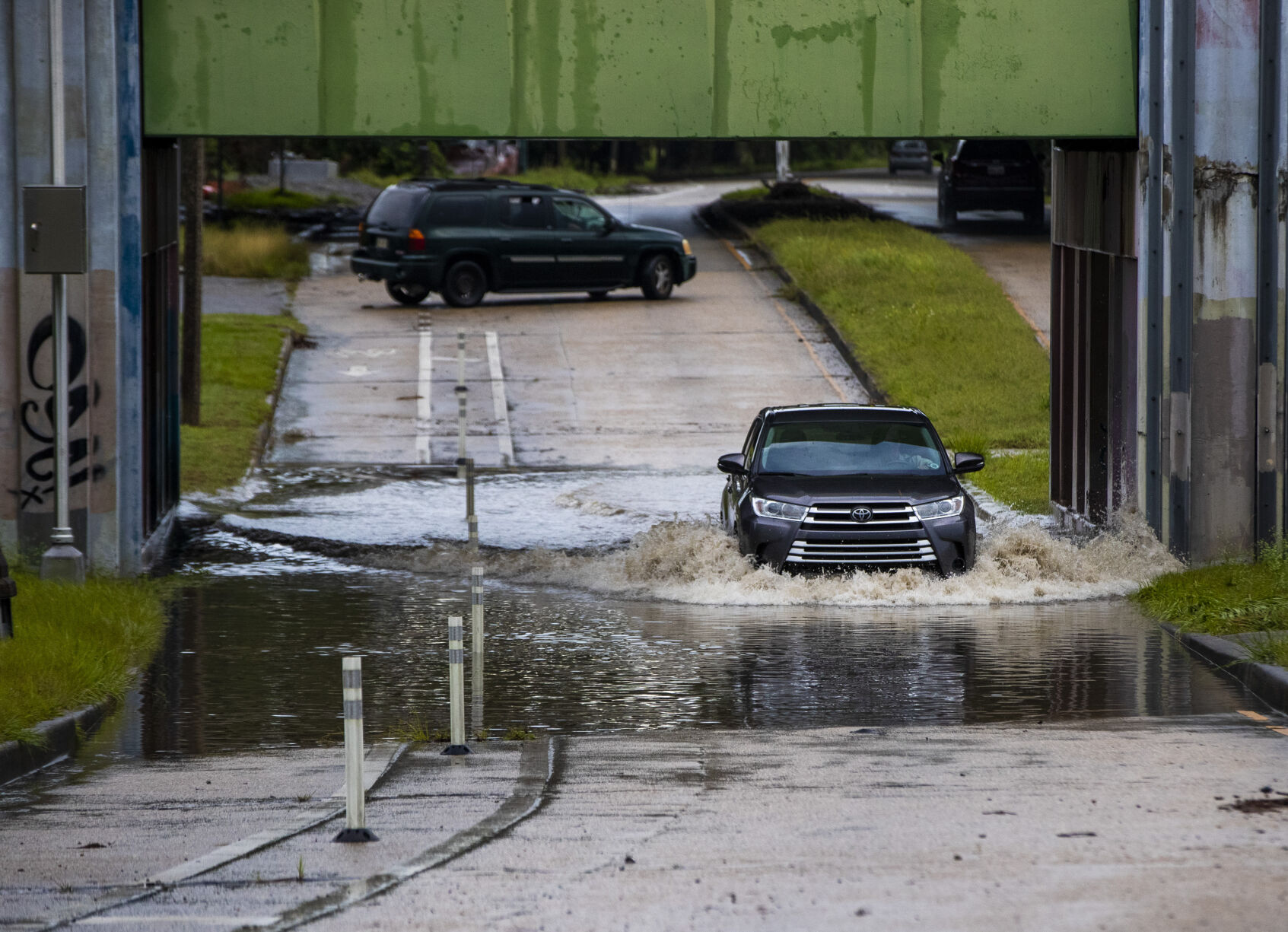 Flash flood warning in effect for New Orleans metro, neutral ground ...
