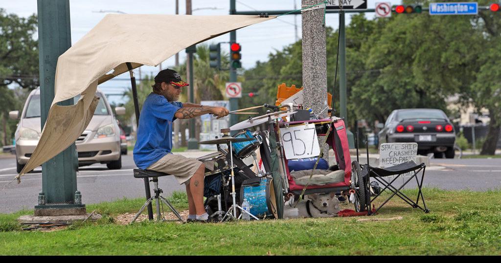 Homeless drummer marches to his own beat -- and he's happy | Archive ...
