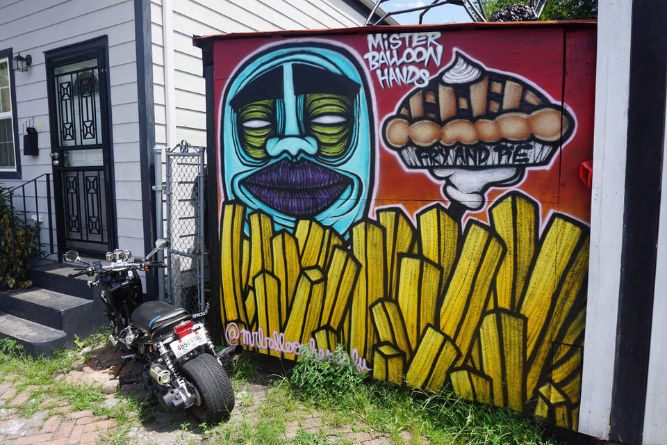 What's OUT in downtown New Orleans graffiti. What's IN legit murals