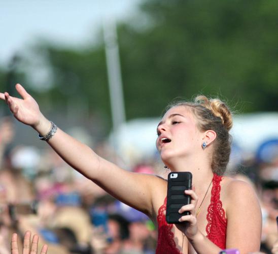 Ed Sheeran gave fans what they came for at New Orleans Jazz Fest
