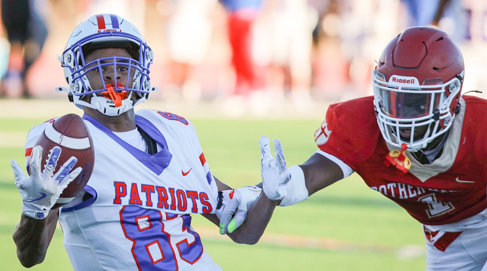 John Curtis Scores Winning Touchdown With 10 Seconds Left In Playoff ...