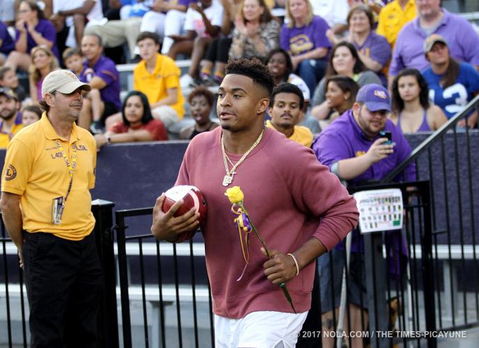 LSU spring game called for lightning delay; game completed indoors Sports