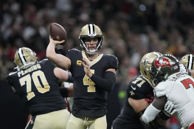 Buccaneers Saints Football