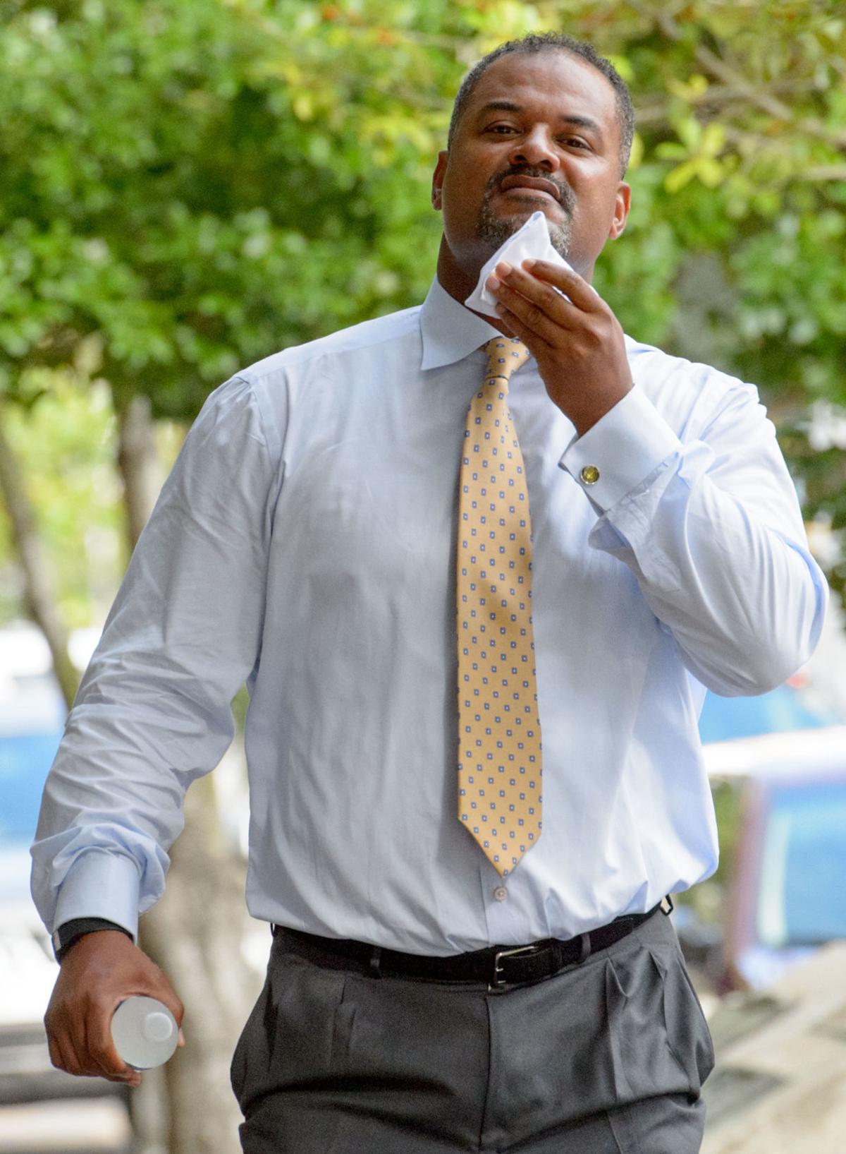 Serial Rapist Darren Sharper Receives 18 year Prison Sentence Says