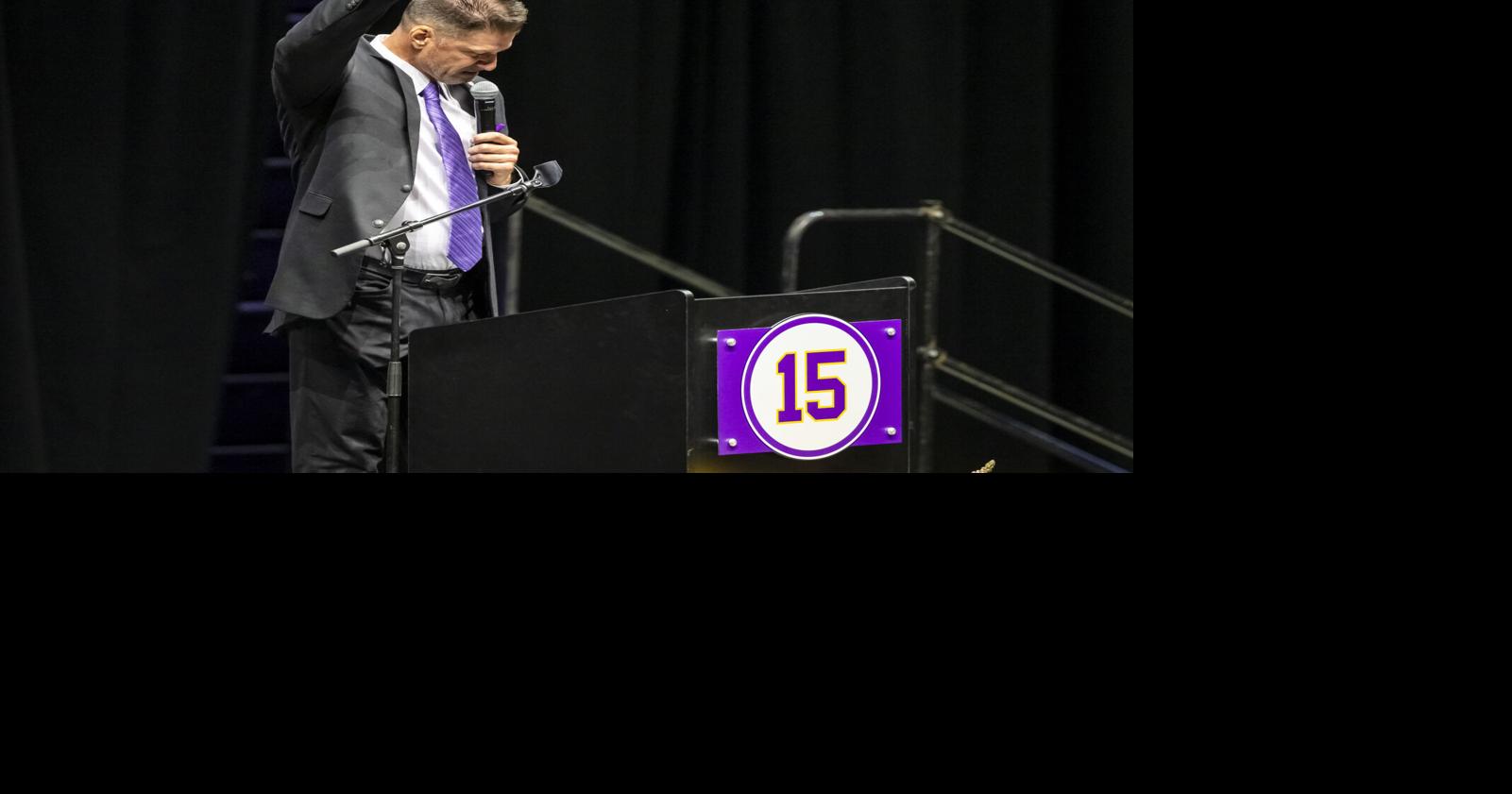 LSU Legend Skip Bertman Honored: 'Hold the Rope'