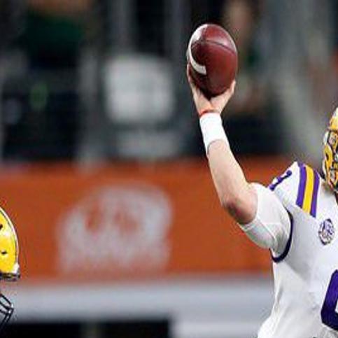 LSU Football: Joe Burrow is keeping up with who criticizes him