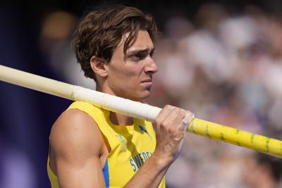 Pole vaulter Armand Duplantis breaks world record again LSU nola