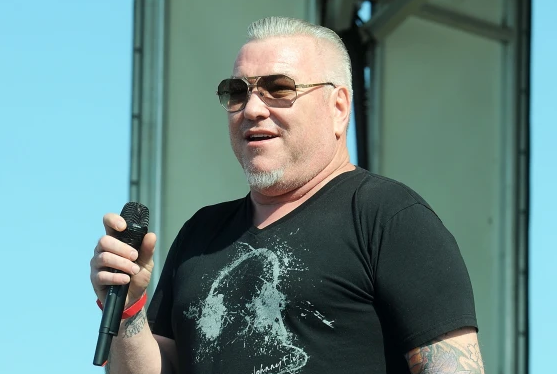 Steve Harwell, Voice of the Band Smash Mouth, Is Dead at 56 - The New York  Times