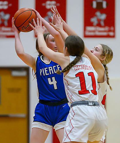 Norfolk Catholic vs Pierce
